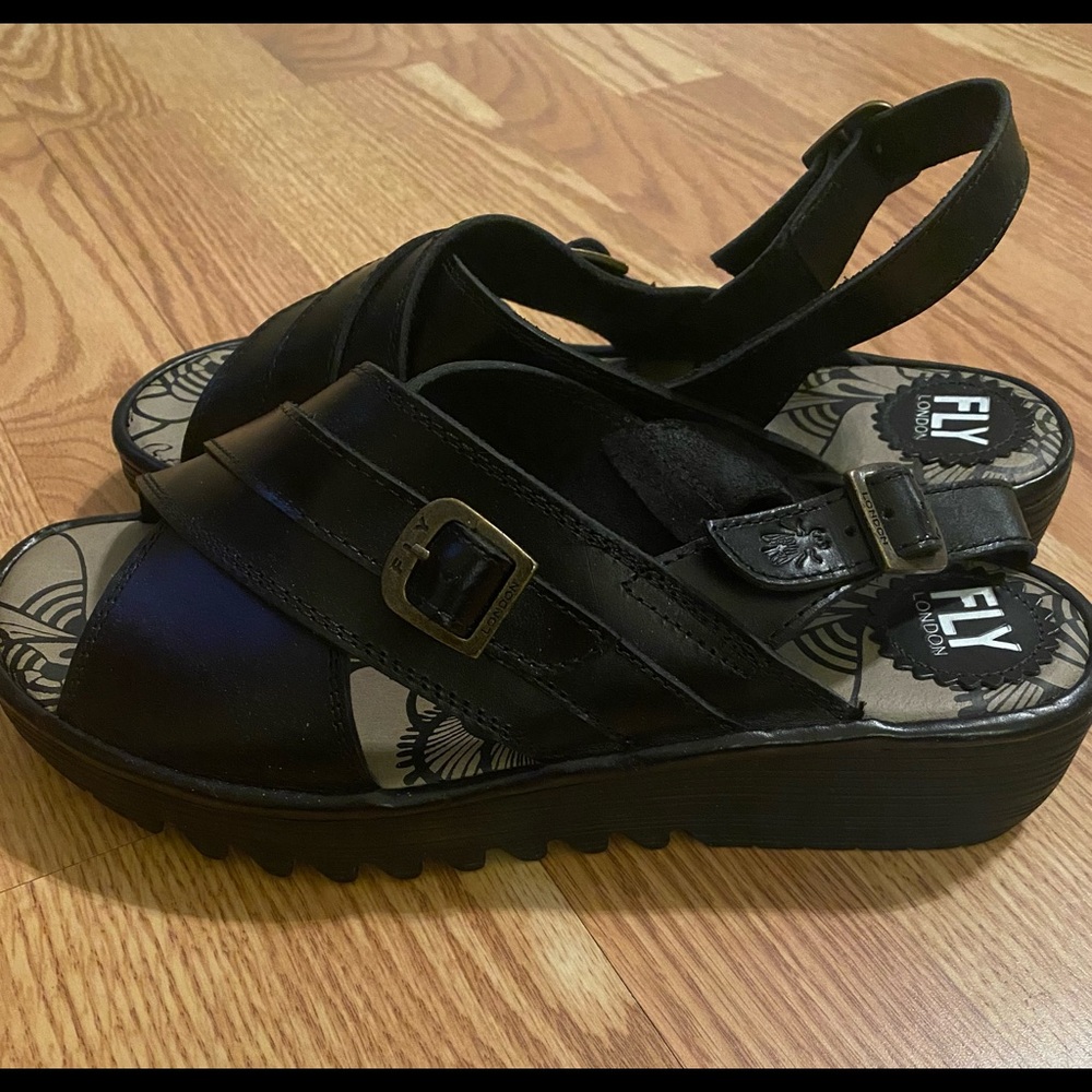 NWOT “FLY LONDON “ Black Leather Sling Back Sandals Low Wedge w/adj buckle
